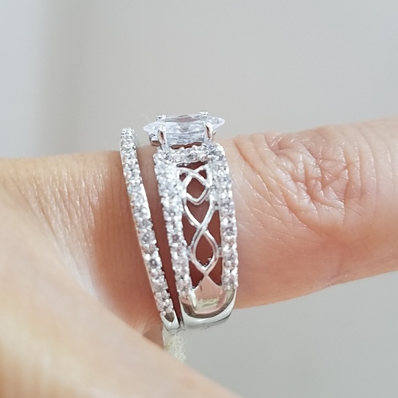 0.50ct Marquis Engagement Ring 2pc set - Picture 3 of 12